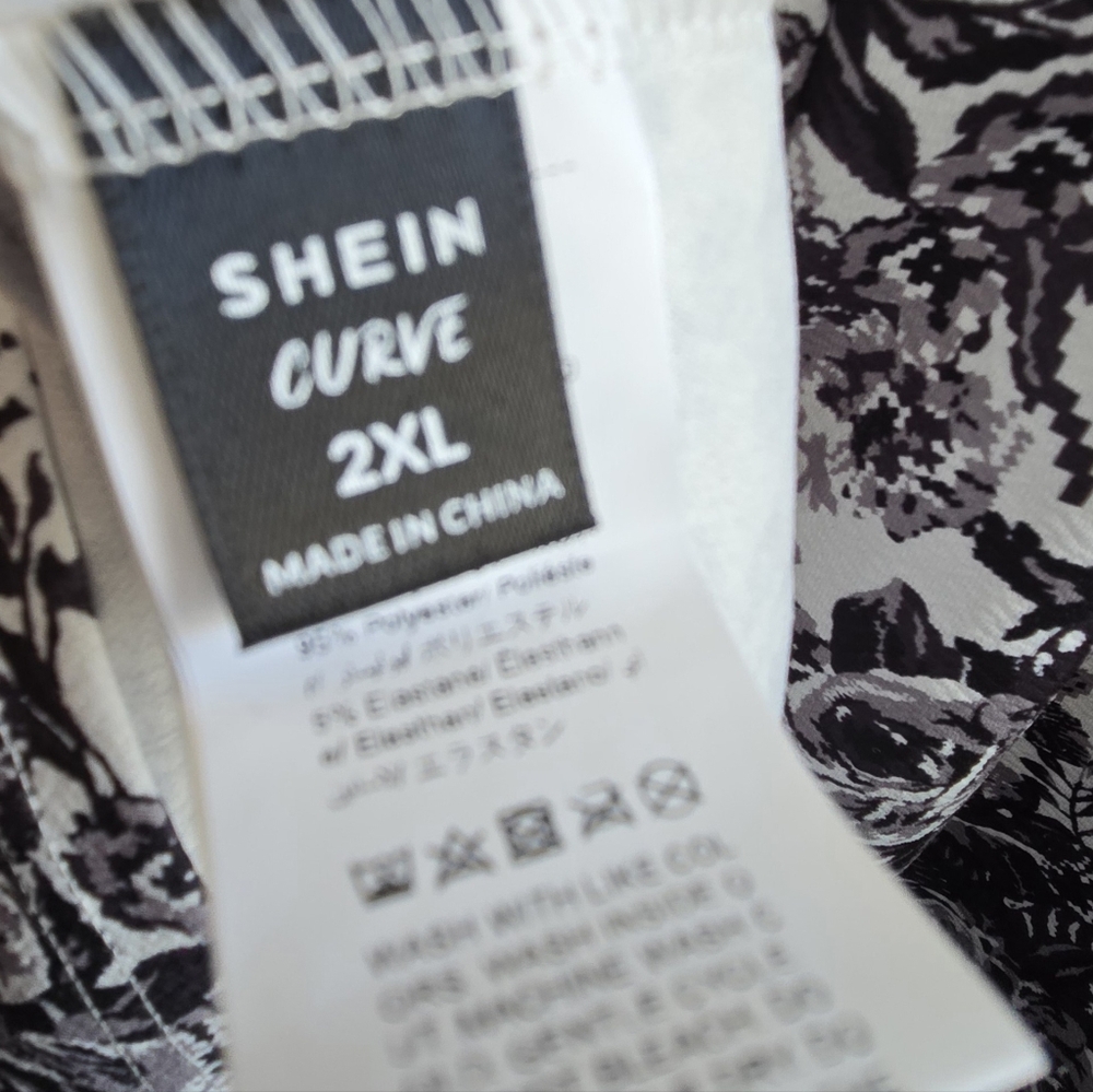 Black and white floral Shein dress 2XL - Picture 9 of 9
